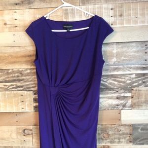 Ladies sleeveless purple dress